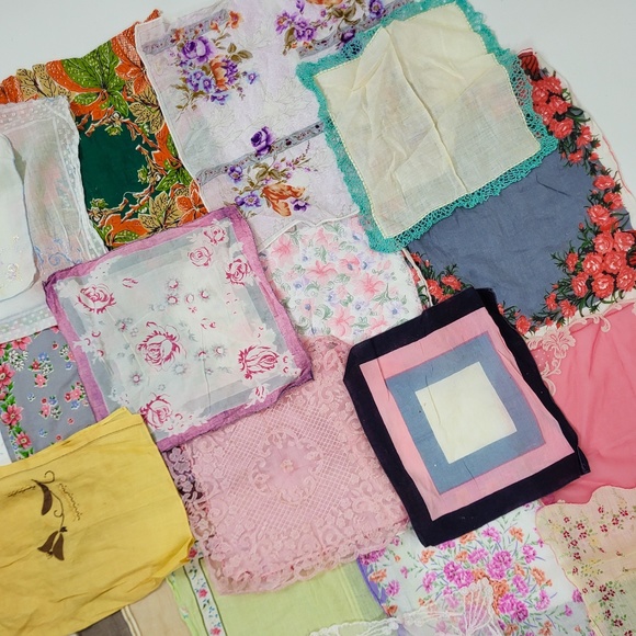 Vintage Multicolor handkerchiefs - Picture 6 of 12
